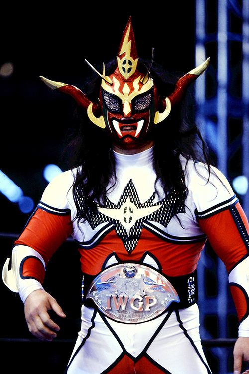 新日本プロレス獣神伝説V o I.1.DVD-BOX土日限定価格しました。 新