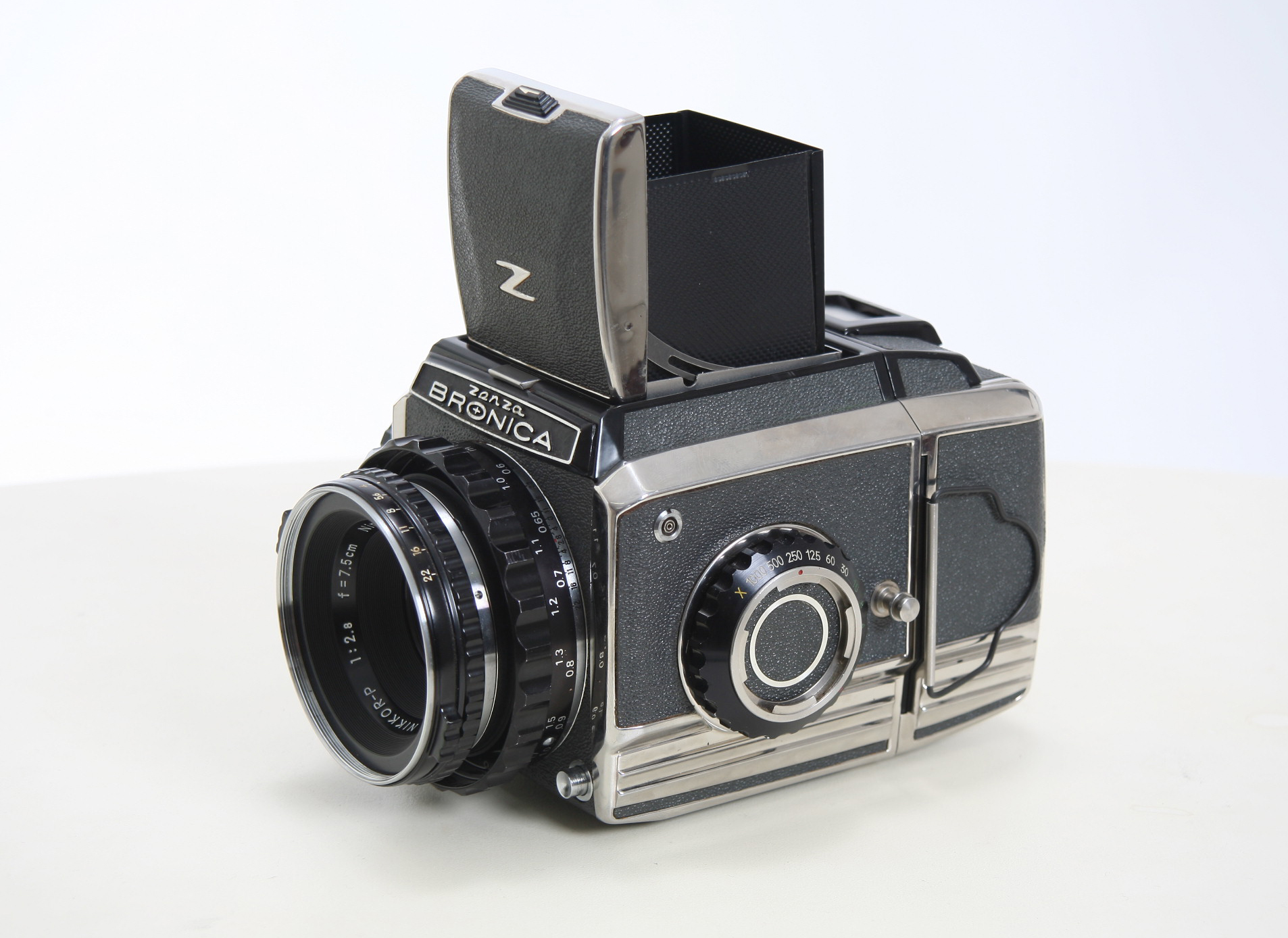 中古入荷情報】善三郎さんのカメラ【ZENZA BRONICA S2 NIKKOR-P 75mm