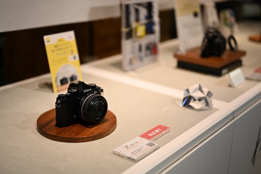 Z fc ブラック 発売決定！！【ニコンプラザ大阪で実機を見てきました】