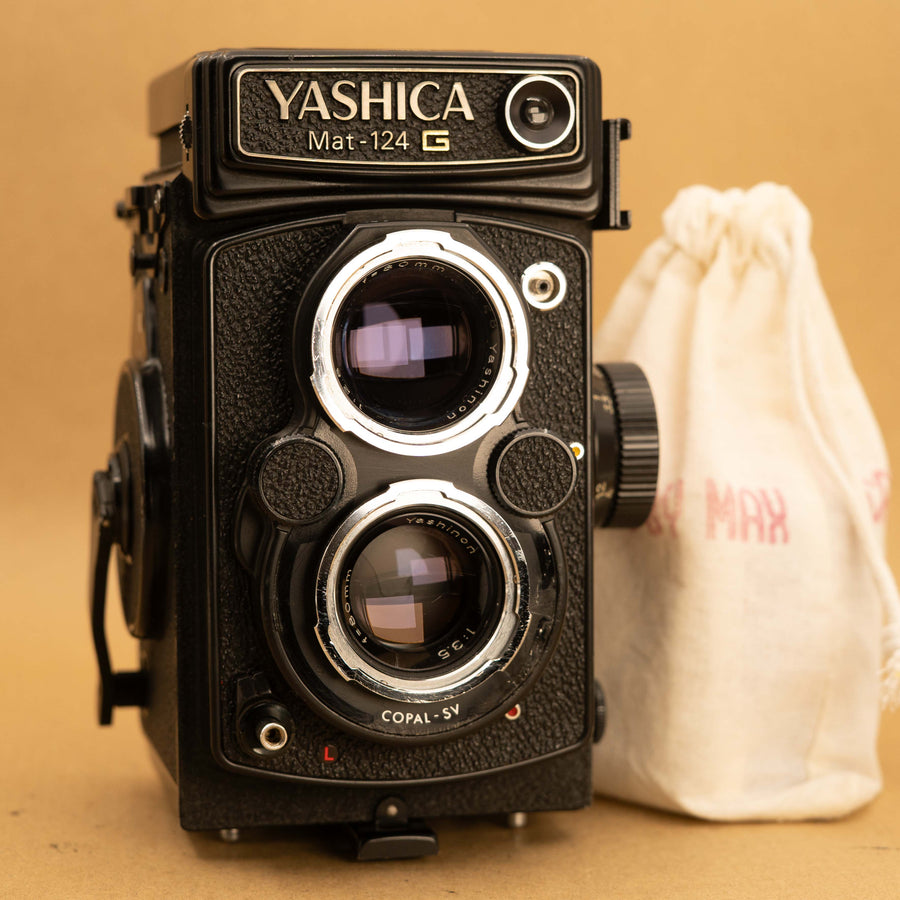 Yashica Mat 124 G Medium Format 120 Camera for Beginners