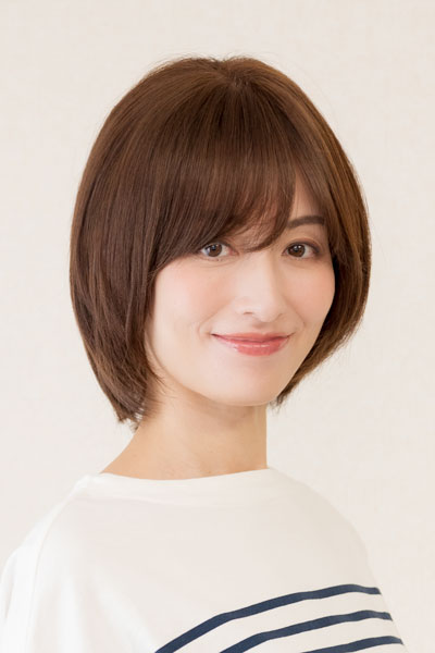 カプリスウィッグ｜人毛ウィッグ総手植え 軽やかナチュラルレイヤー