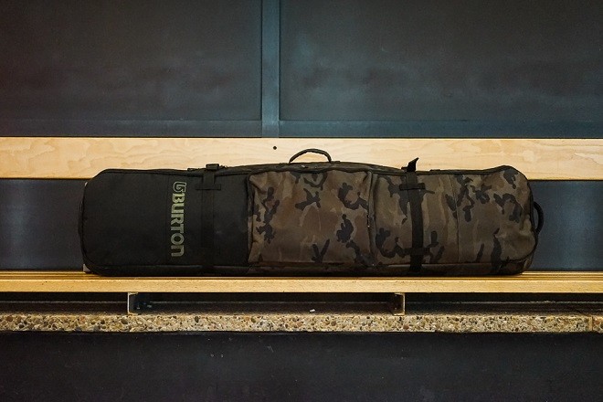 Drive By :: Burton Wheelie Board Case - Carryology
