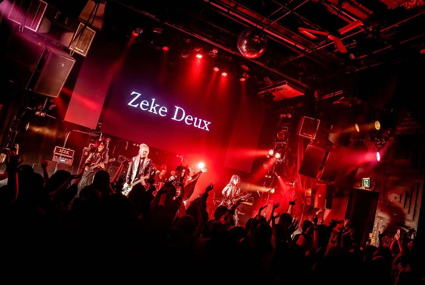 Zeke Deuxは、ワンマン公演を通して渋谷clubasiaを熱狂の渦にした