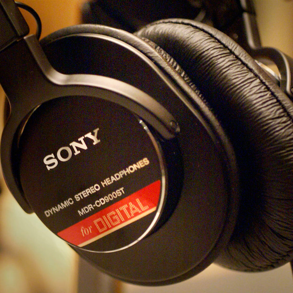 SONY ソニー MDR-CD900ST スタジオモニター用 ヘッドホン(ソニ−製