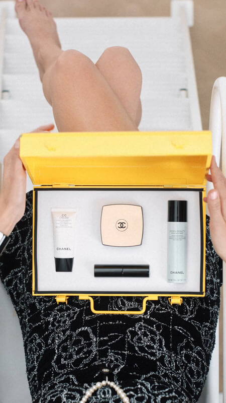 SUNKISSED KIT - CHANEL BEAUTY ESSENTIALS | CHANEL シャネル