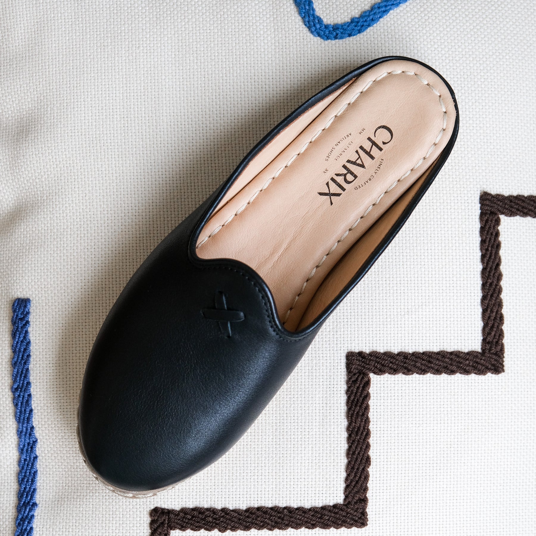 Black - Mule Shoes for Women | Charix