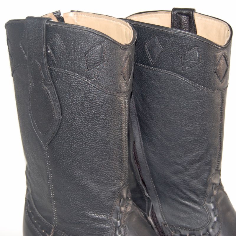 ウエスタンブーツ専門店 本格派ブーツをメキシコから直輸入