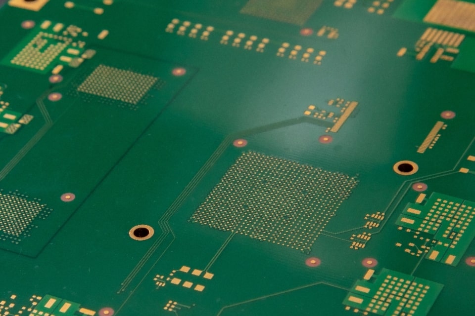 多層プリント配線板｜製品情報｜株式会社 ちの技研