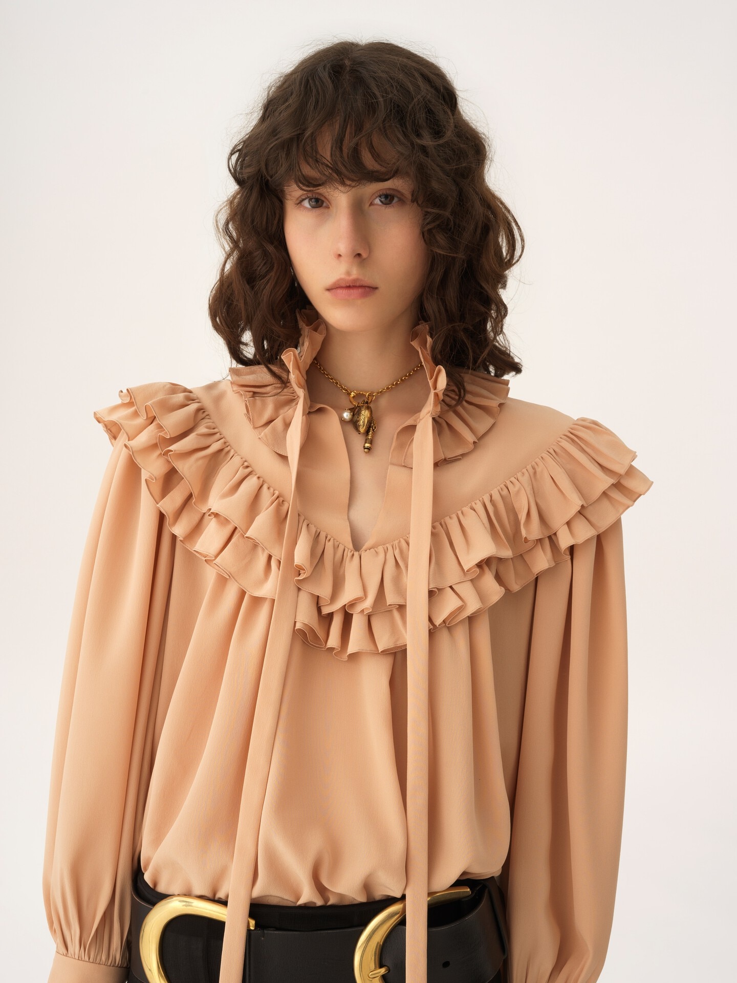 Oversized ruffle top in crêpe de chine Beige - Chloé