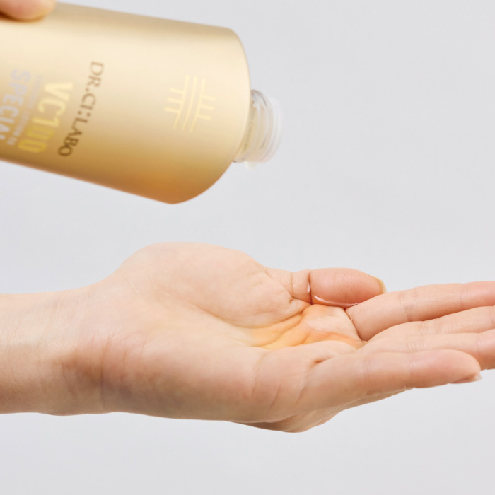 VC100エッセンスローションEXスペシャル｜口コミ・効果もご紹介