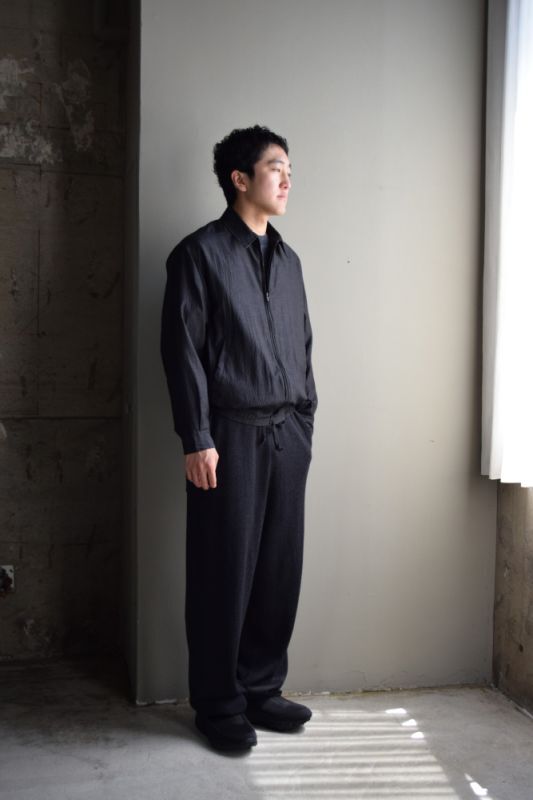 COMOLI (コモリ) ウールシルク スイングトップ [CHARCOAL]