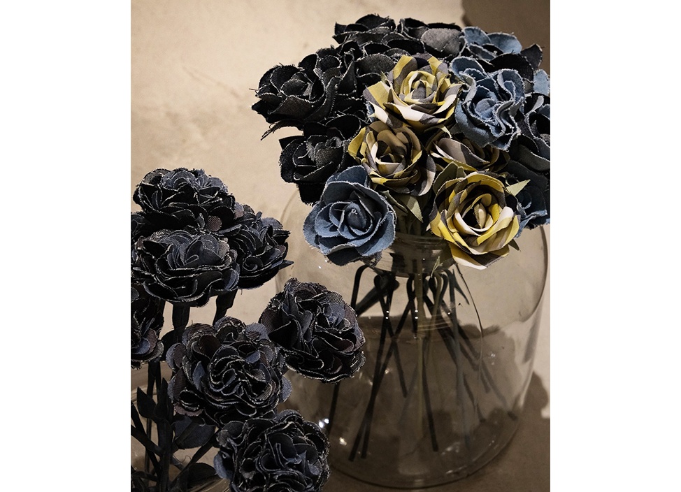 Lov_co / ロヴェコ】Carnation カーネーション / Denimの商品詳細