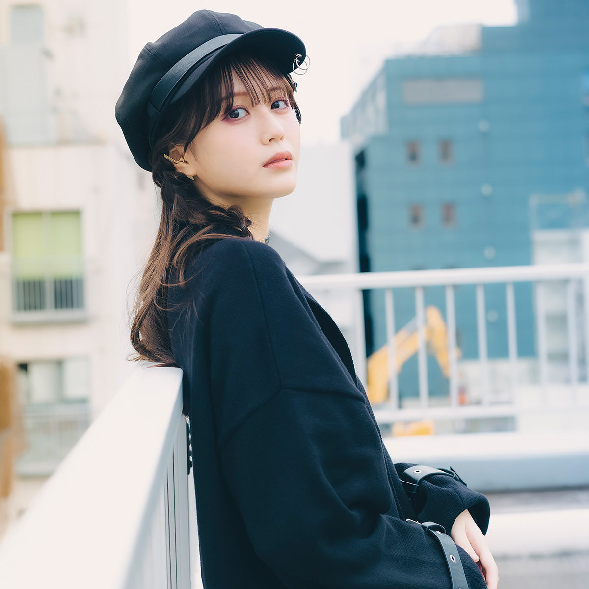 mew】ベルトキャスケット(BLK)