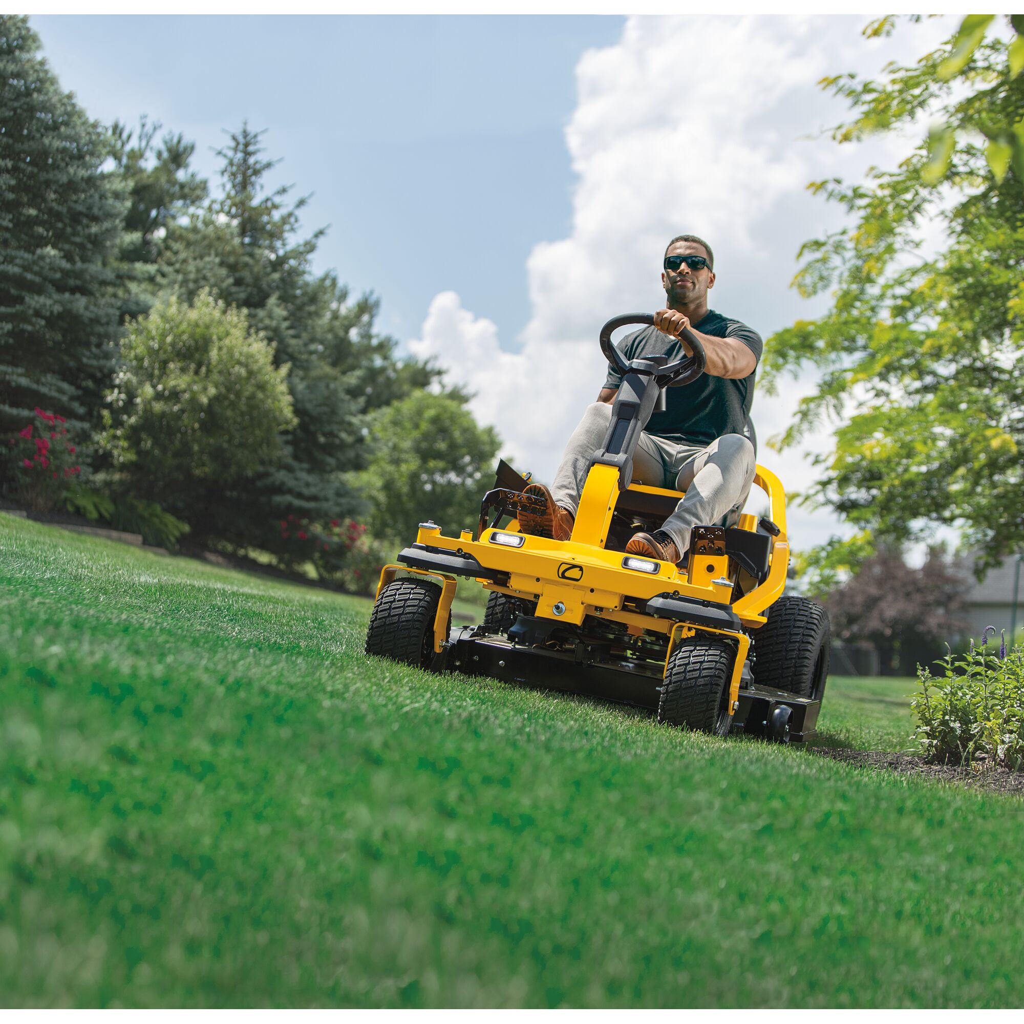 XZ6 S127 | CubCadet
