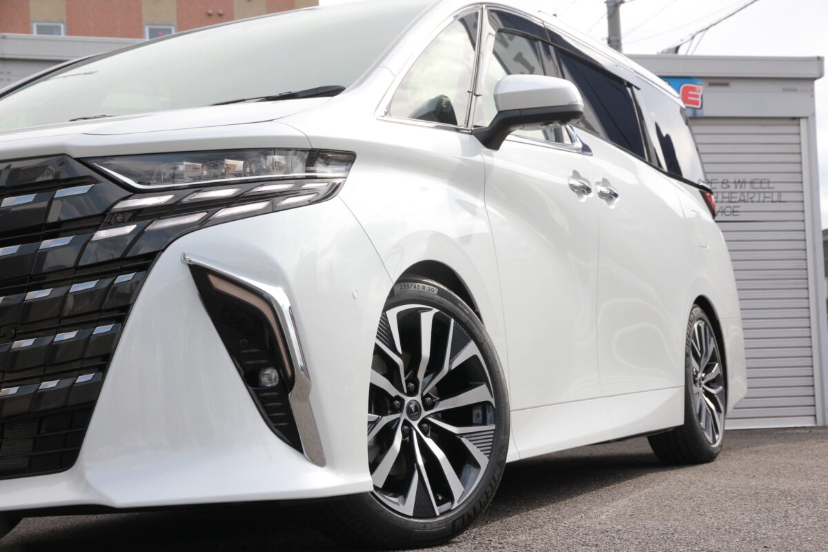 新型40系アルファードにタナベのダウンサス【DF210】でローダウン