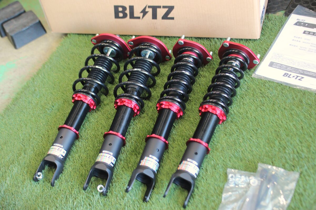 ロードスター】BLITZのフルスペック車高調ZZ-Rでローダウン！！ | 中川