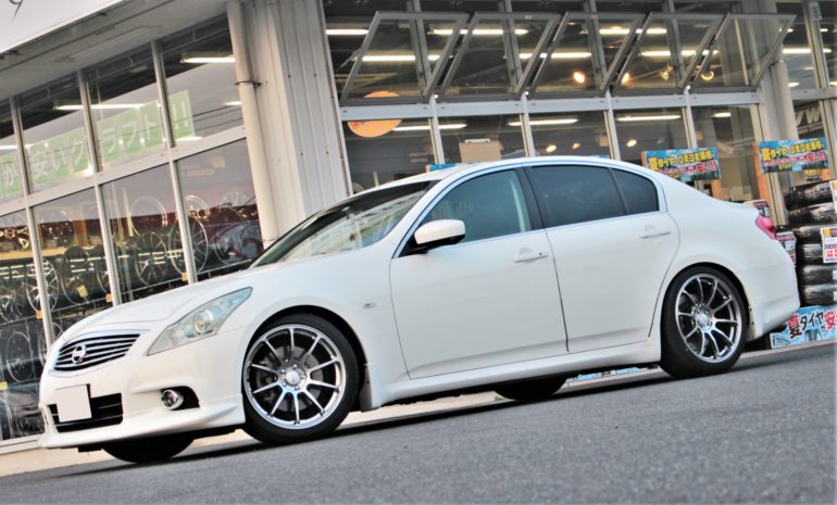 スカイラインV36にヒューガHP10を装着！！ | 厚木店 | 店舗ブログ