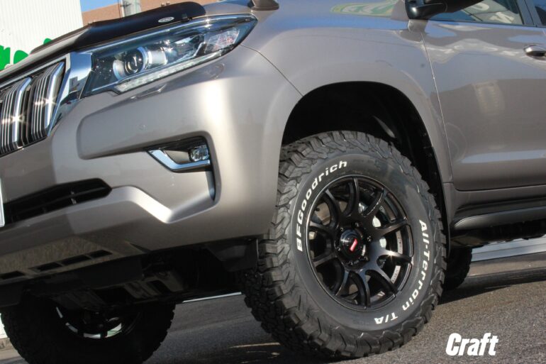 150プラド後期型。ACCイージーアップでフロントリフトアップに265