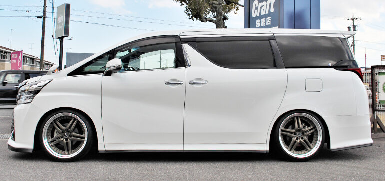 アルファード／ヴェルファイア（30系）足まわりカスタムの一覧ガイド