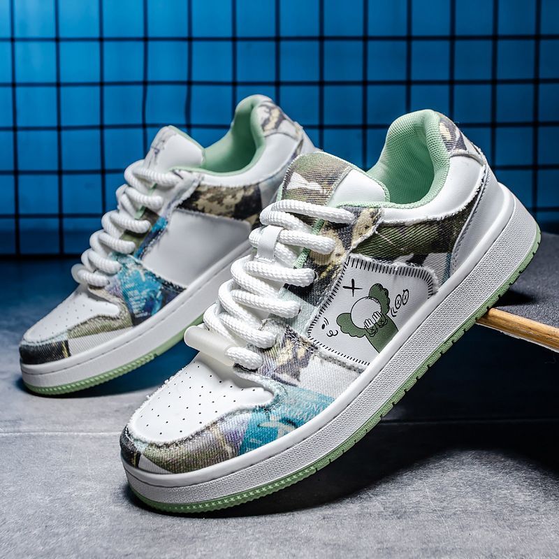 Unisex Mens Kaws x Graphic Spiritual Guy Sneakers ユニセックス