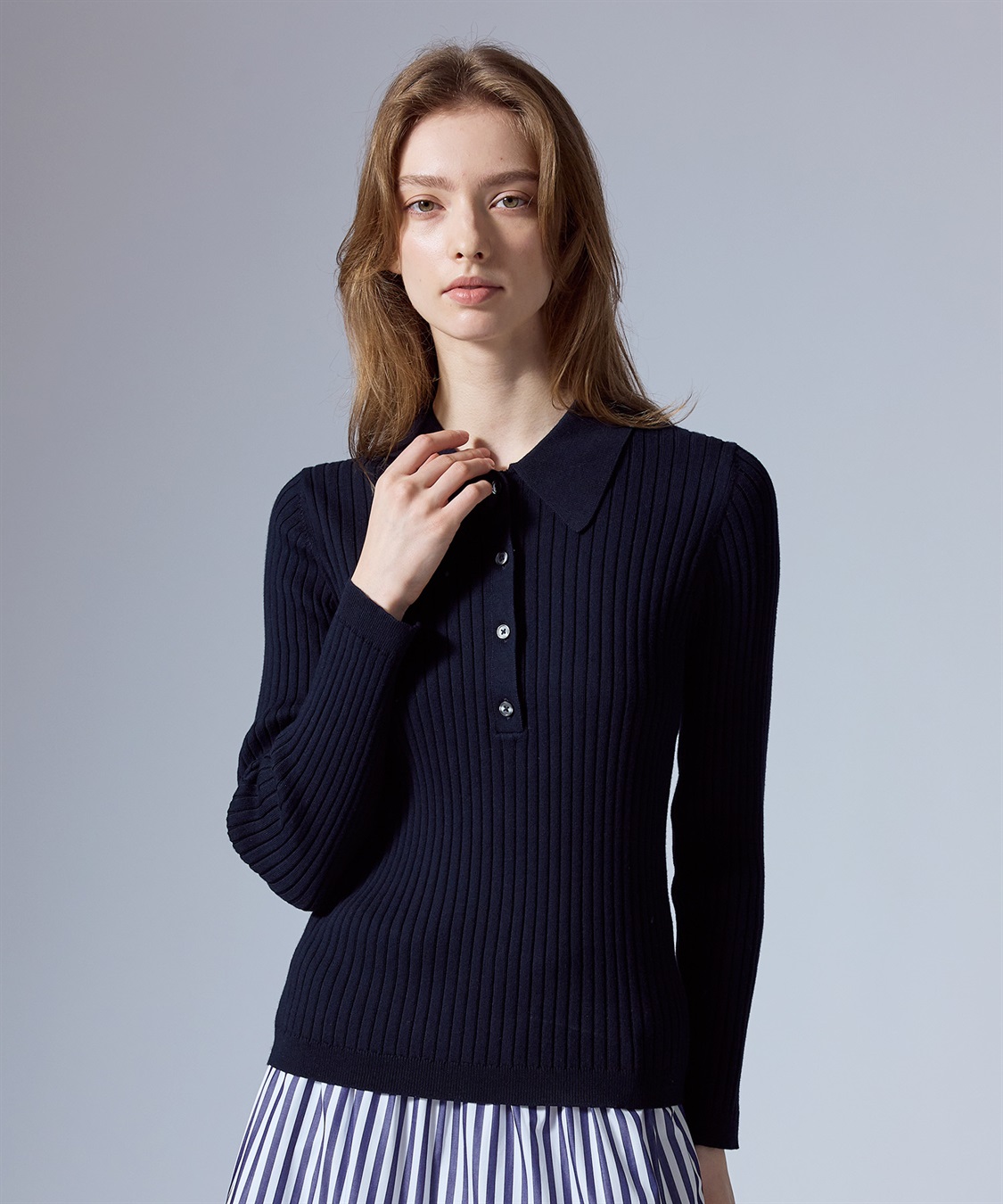 WEB限定】衿付き長袖プルオーバーニット 49AV JUNKO SHIMADA｜クロス