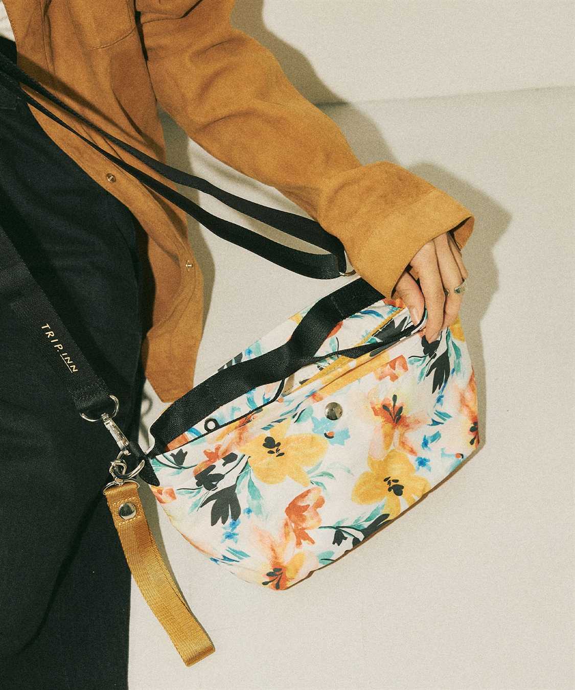 TRIP.INN】2WAY ぴったりポケット横型ショルダーバッグ M Life Style