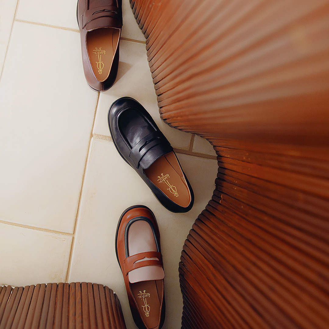 今から履ける秋色ローファー｜2025秋冬 | あしながおじさん / cavacava