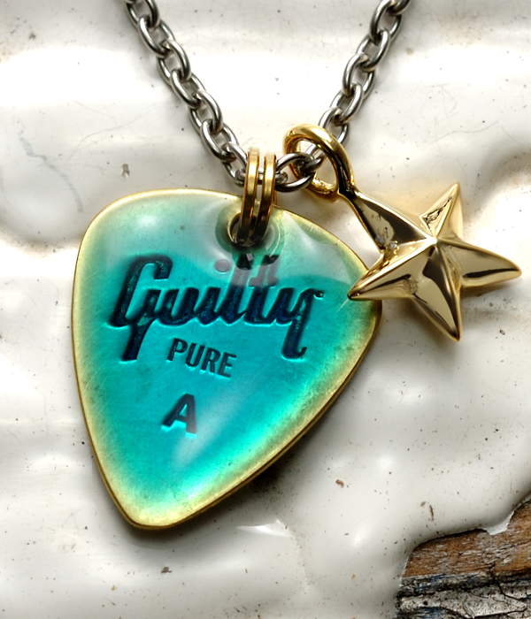 桜井和寿さん着用の amp japan ネックレス 11AD-826 blue