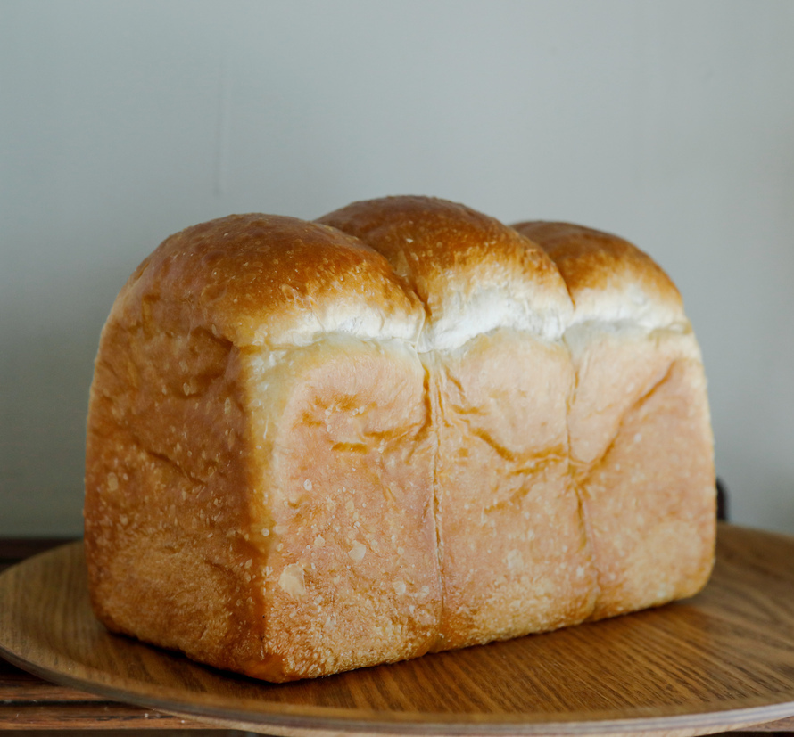 パンが日常に運ぶ幸せ。摂津本山『knead』（ニード） ｜ amakara.jp