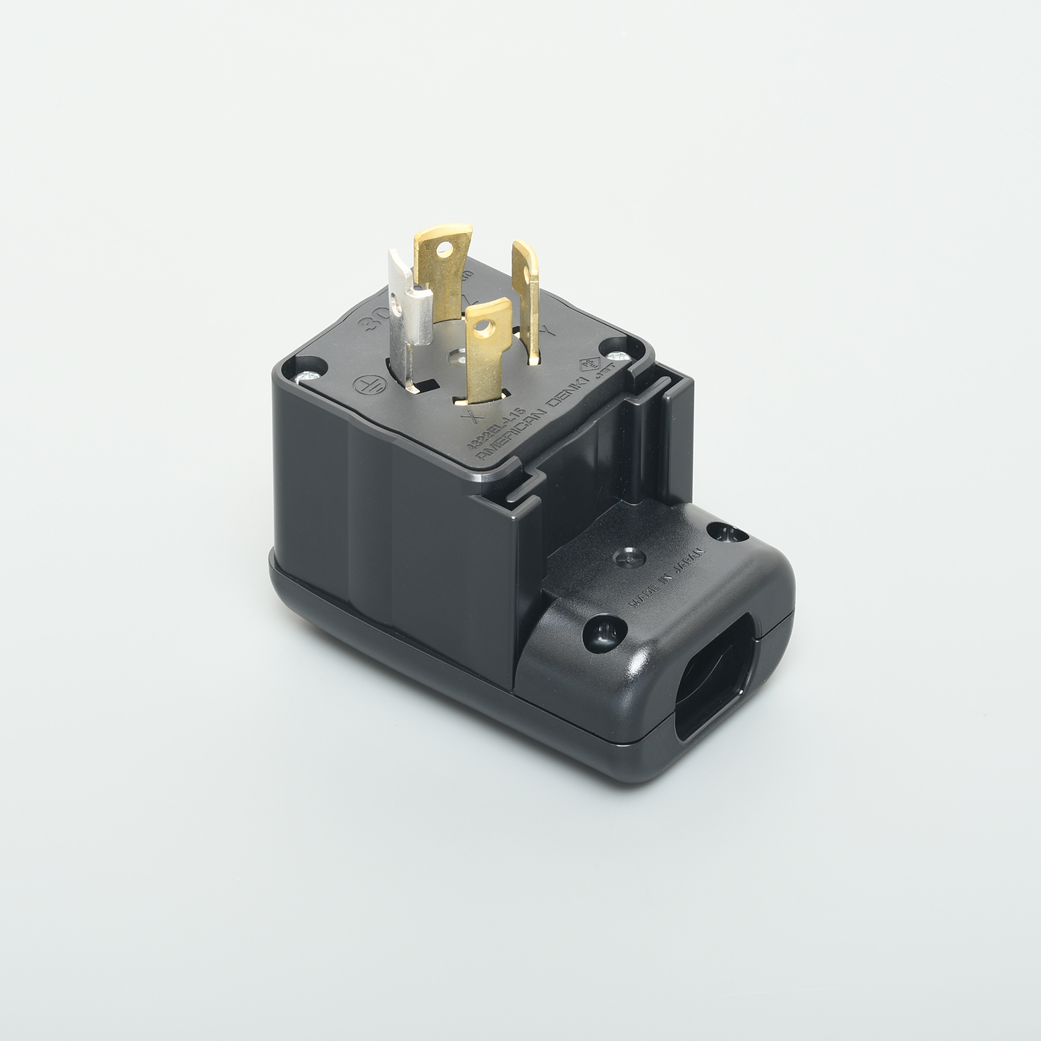 4322EL-L15 接地形3P 30A 250V (NEMA L15-30) エルシェイププラグ