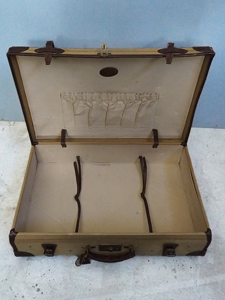 【 鍵付き 】アンティーク総天然皮革製トランク バッグ 中型 革のトランク（鍵付き） - ブルーパロット京都｜アンティーク家具