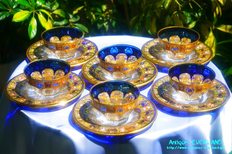 ボヘミアン 色被せ オーバーレイ 金彩 エナメル コバルトブルー ガラス