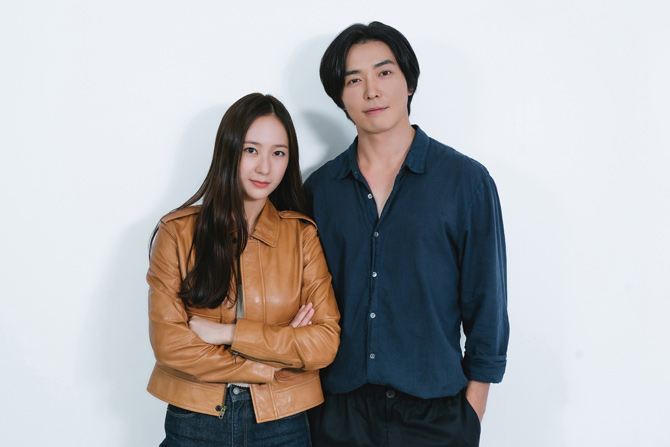 クレイジーラブ」キム・ジェウク＆クリスタルのインタビュー到着