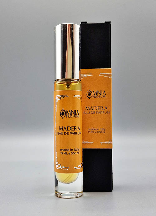 Madera Omnia Profumi EDP: Nuova Mini Taglia 15ml