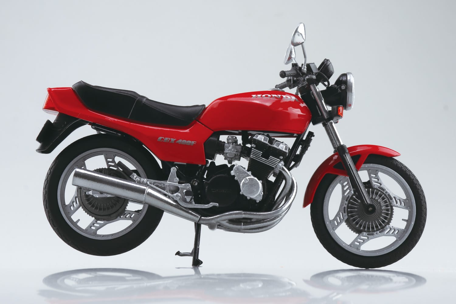 アオシマ ホンダ CBX400F 未付属パーツ&デカール&レジンパーツ付属