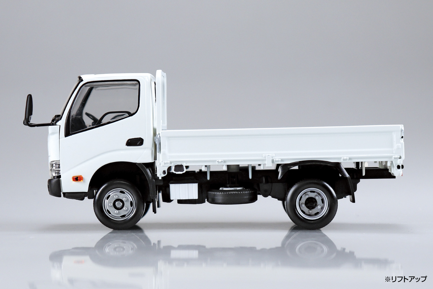 日野 デュトロ 平ボデー(ホワイト)｜株式会社 青島文化教材社