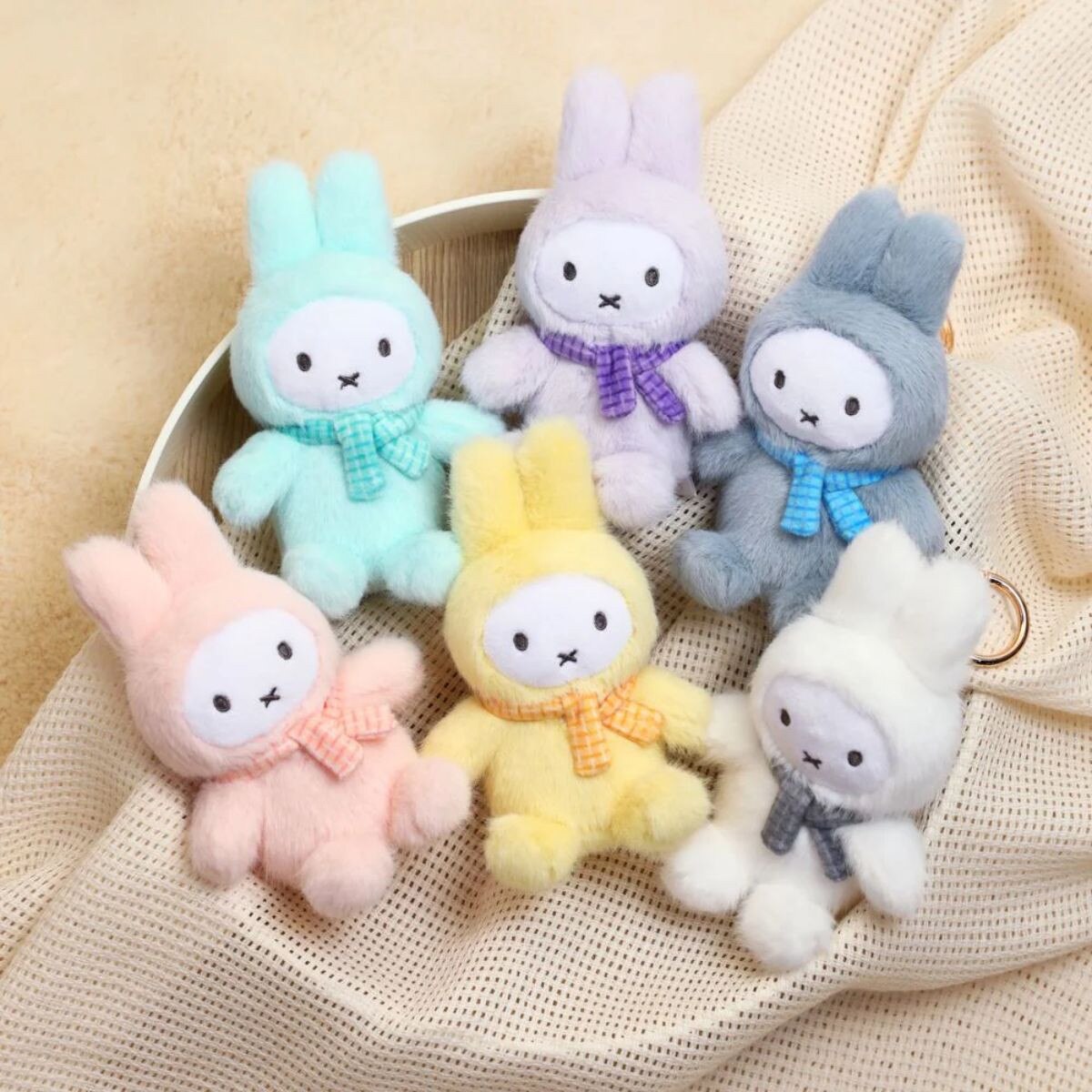 Vipo X Miffy Blind Box - Plush Keychain – ActionCity