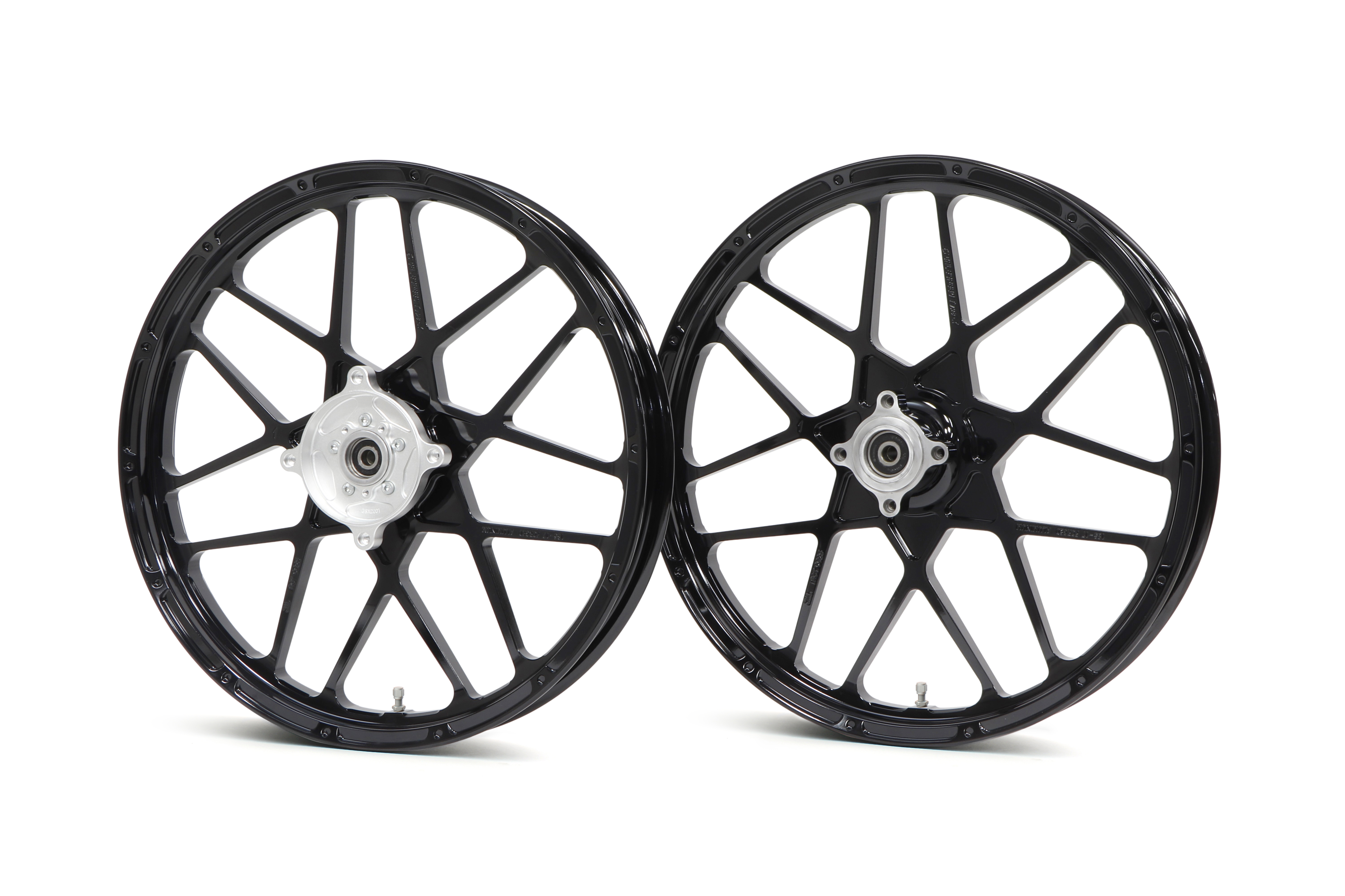 アルミ鍛造ホイール [TYPE-X] R 185-17 グロスブラック | GALE SPEED