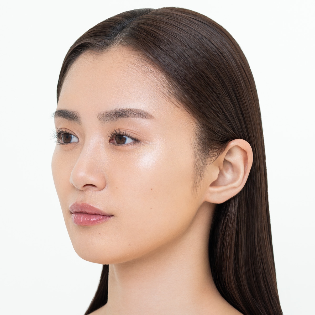 アディクション ザ ファンデーション リフトグロウ SPF 20 PA++(30mL