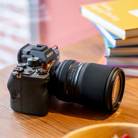 Tamron 28-300mm f/4-7.1 Di III VC VXD Lens for Sony E AFA074S700