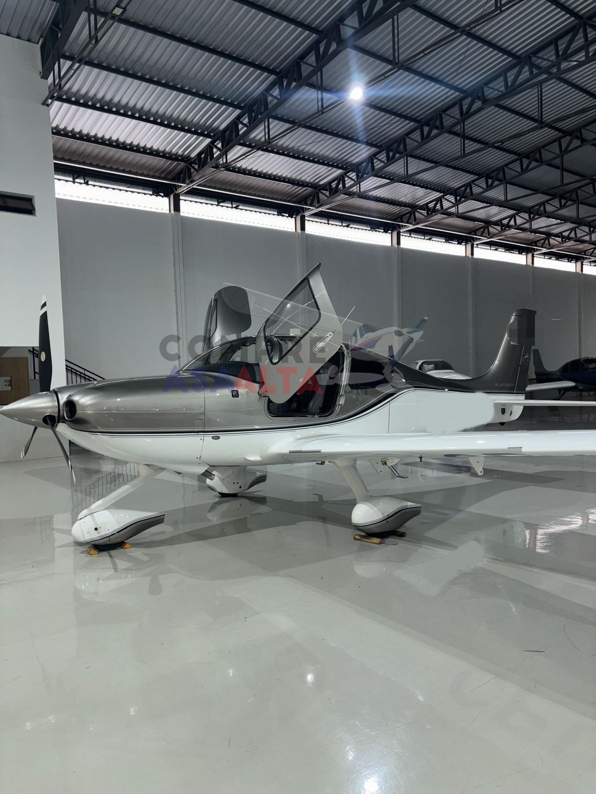 CIRRUS SR22 GTS 2019 no aeronavesavenda