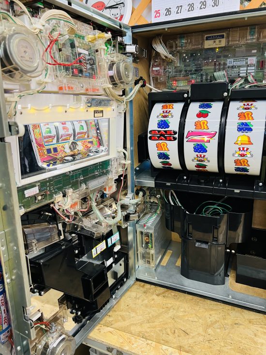 HAPPY JUGGLER VIII スロット実機 買取致しました｜愛品館千葉店