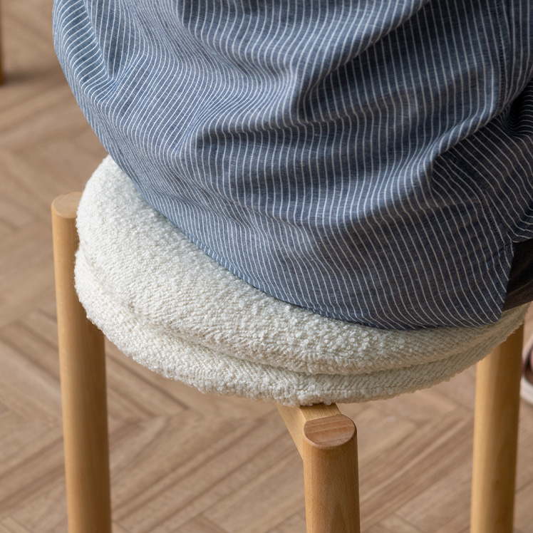 北欧デザインのクッションスツール Mellow(メロウ)ファブリックタイプ