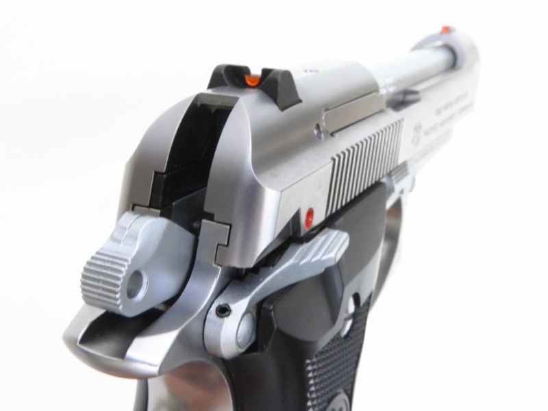 WA ベレッタガスガン シルバーABS実物ケース付き WA ベレッタガスガン