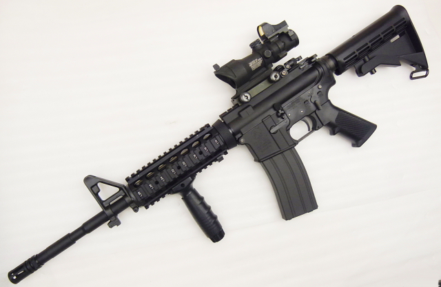 マルイ M4A1 MWS ブローバックガスガン｜耐久性・精度・リアルさを極め