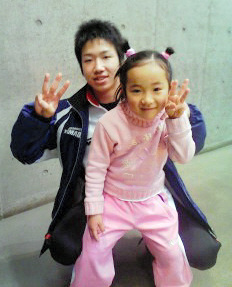 伊藤美誠と水谷隼は小さな町で出会った 「年の差兄妹」16年間の絆