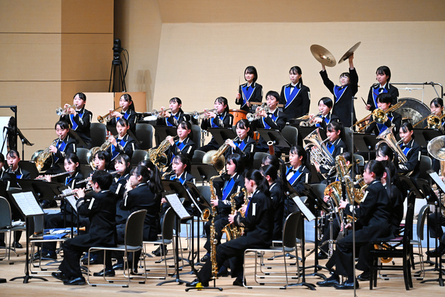 愛工大名電は「伸び伸び、最高の演奏」で銀賞 全日本吹奏楽コン [愛知