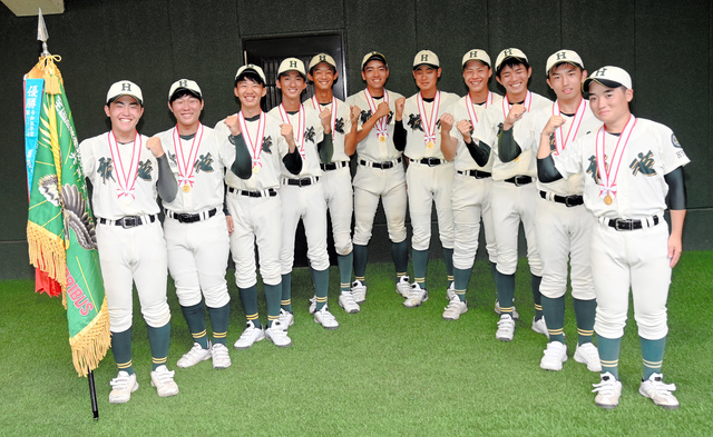 有終の美」へ報徳学園が壮行会 全国高校軟式野球、きょう開幕試合