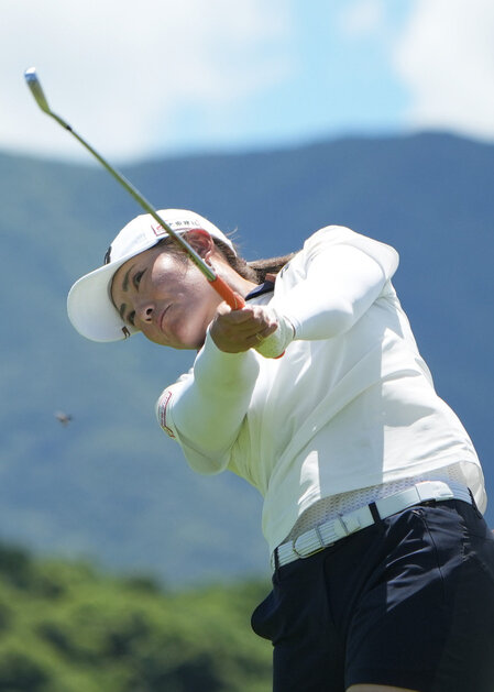 渡辺が逆転V 3年ぶり、6勝目 ゴルフの大東建託・いい部屋ネット