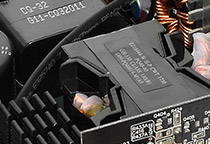 TOUGHPOWER GRAND RGB PLATINUMシリーズ | Thermaltake 電源ユニット